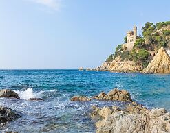 Villa in Lloret de Mar With Private Pool