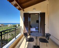 Villa in Sfakaki With Pool Near Beach