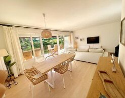 Apartment in Calella With Waterfront Views