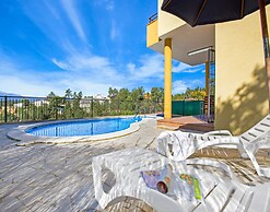 Villa in Lloret de Mar With Private Pool