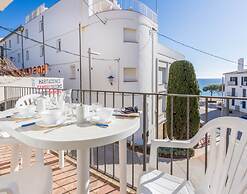 Apartment in Llafranc by the Beach