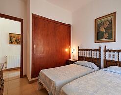Apartment in Llafranc Near Sandy Beach