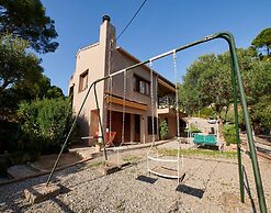 Apartment in Llafranc Near Sandy Beach