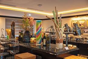 Grand Luxury Hotel Ninh Chu