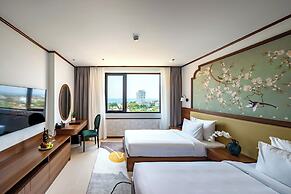 Grand Luxury Hotel Ninh Chu