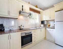 Charming 3-bedroom Villa in Lloret de Mar