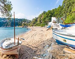 Charming 3-bedroom Villa in Lloret de Mar