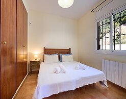 Villa on Costa Brava With Pool & Sea Views