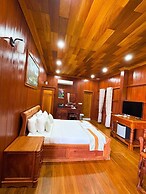 Piseth Private Villa Hotel