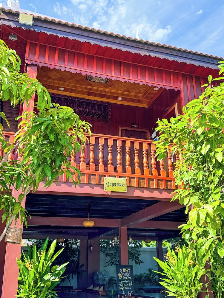 Piseth Private Villa Hotel