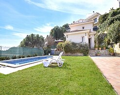 Sea and Mountain View Villa With Pool