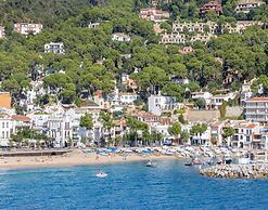 Apartment in Spain Near Sandy Beach