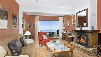 Villa in Costa Brava With Sea Views & Pool