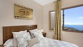 Villa in Costa Brava With Sea Views & Pool