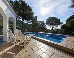 Villa in Costa Brava With Private Pool