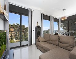 Villa in Costa Brava With Private Pool & Sea View