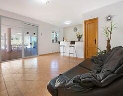 Villa in Lloret de Mar With Private Pool