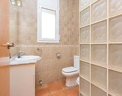 Villa in Lloret de Mar With Private Pool