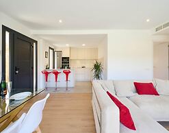 Villa in Lloret de Mar With Private Pool