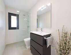 Villa in Lloret de Mar With Private Pool