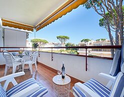 Apartment in Spain Near Sandy Beach