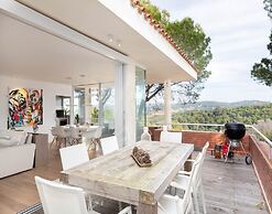 Ferran Villa With Private Pool