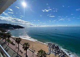 Villa in Lloret de Mar With Private Pool