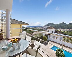 Villa in Blanes With Pool and Beach Views