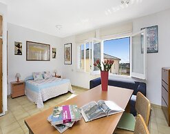 Villa in Blanes With Pool and Beach Views