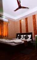 DhamStay Hotel Aradhya Near Beach Puri