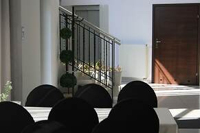 Hotel Junior 2