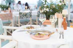 HOTEL LE CHATEAU ROSE