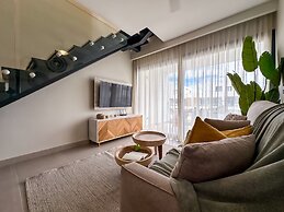 4 Bedroom Beach Penthouse w Private Rooftop