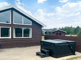 5 Star Holiday Home in Albaek