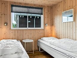 5 Star Holiday Home in Albaek