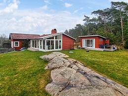 4 Star Holiday Home in Stromstad