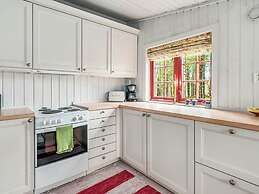 6 Person Holiday Home in Roros
