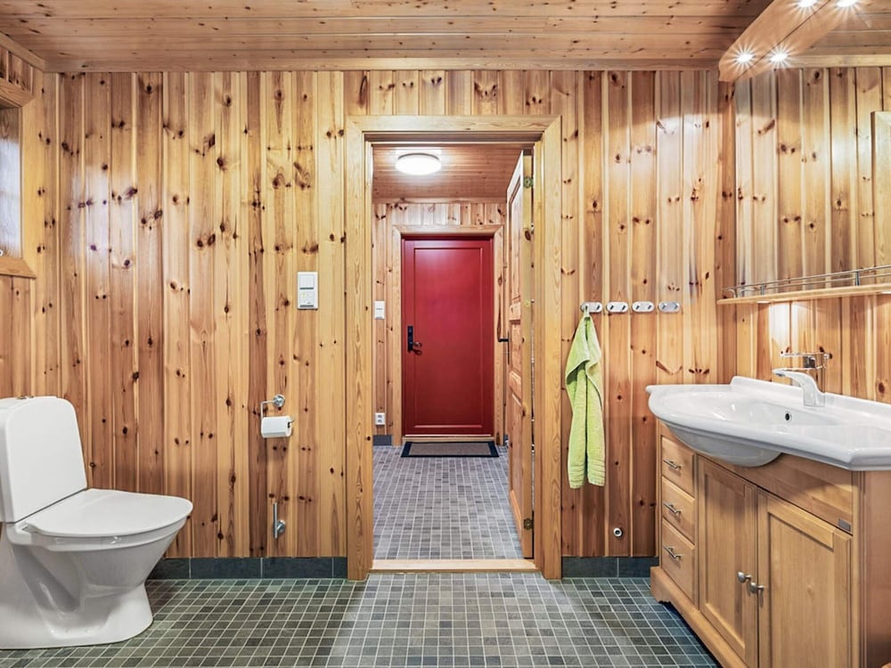 6 Person Holiday Home in Roros