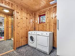 6 Person Holiday Home in Roros