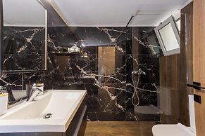 Zen City Apartment