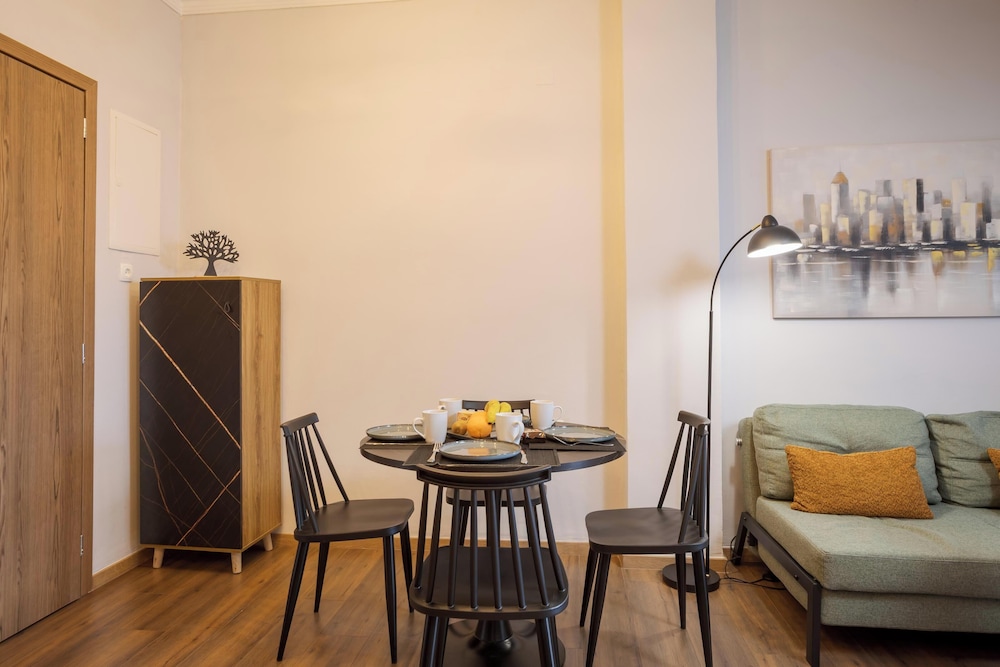 Zen City Apartment