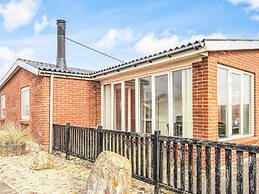 8 Person Holiday Home in Ulfborg
