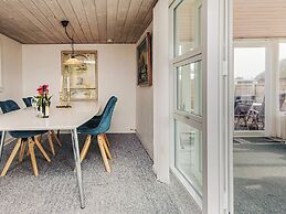8 Person Holiday Home in Ulfborg