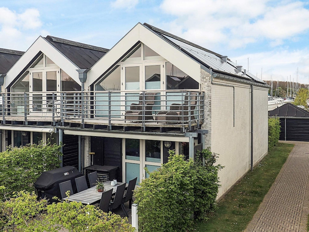 5 Star Holiday Home in Koge