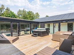 5 Star Holiday Home in Glesborg