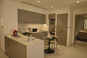 Luxury 1BR 5 star Apt Burj Khalifa View