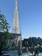 Luxury 1BR 5 star Apt Burj Khalifa View