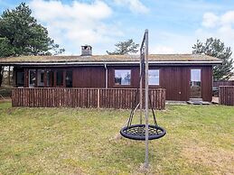 6 Person Holiday Home in Pandrup