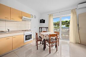 Seaside Apartment in Rab