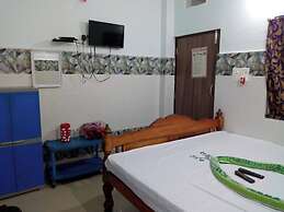 DhamStay Hotel Pranab Sadan Near Beach